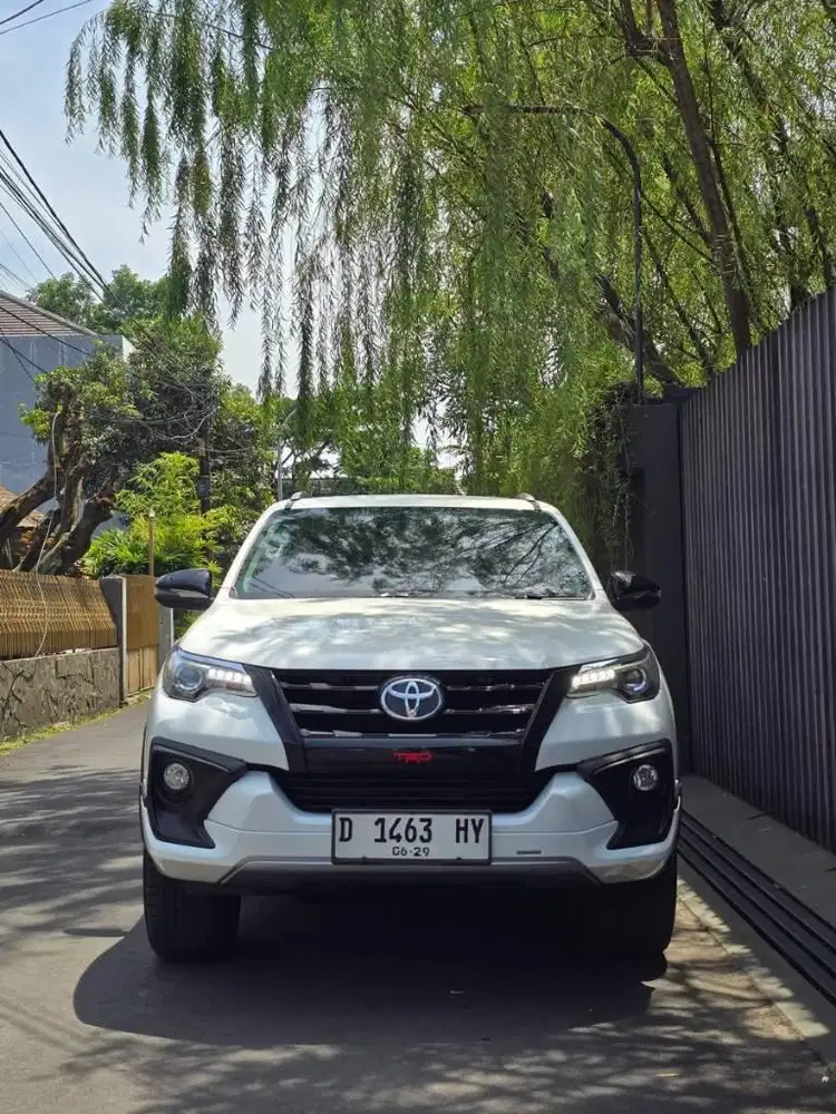 Totota Fortuner VRZ TRD 2019