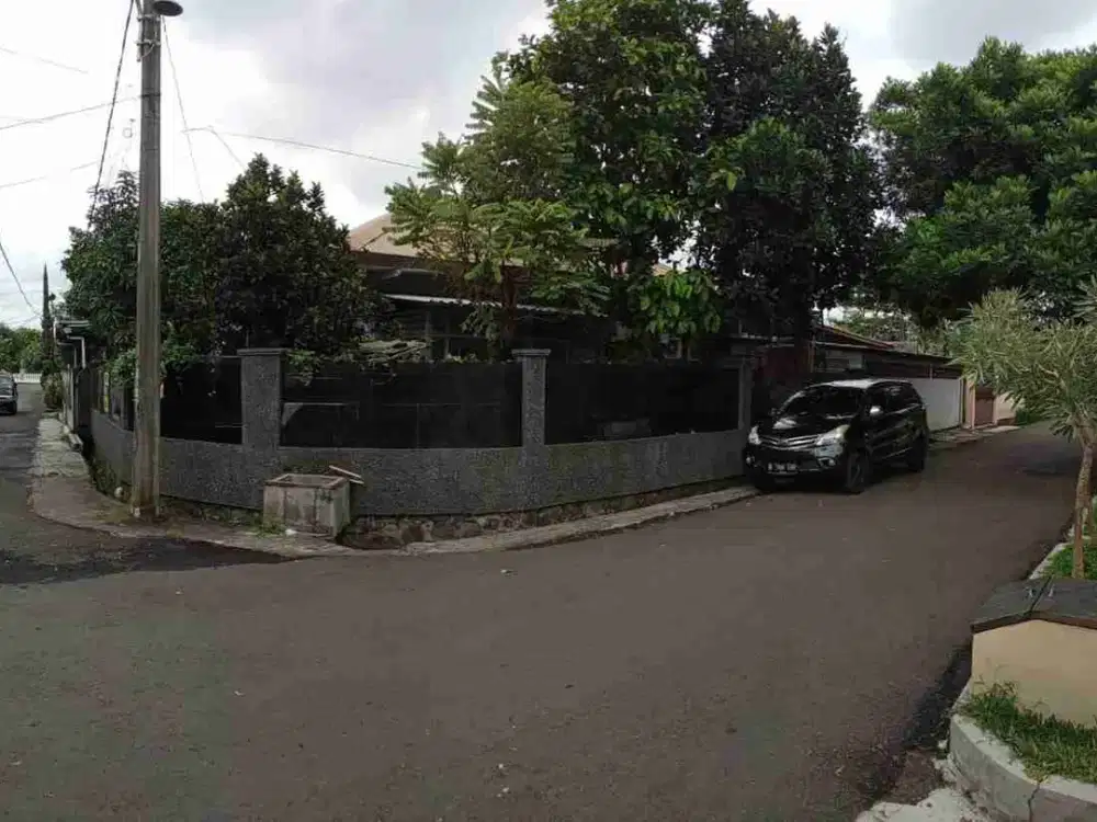 Rumah Hook Arcamanik Jl Golf Barat dkt Puri Dago Antapani
