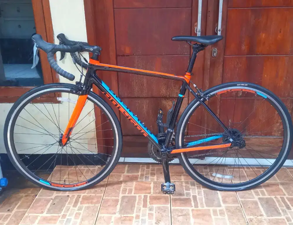 Polygon Road Bike Stratos 2