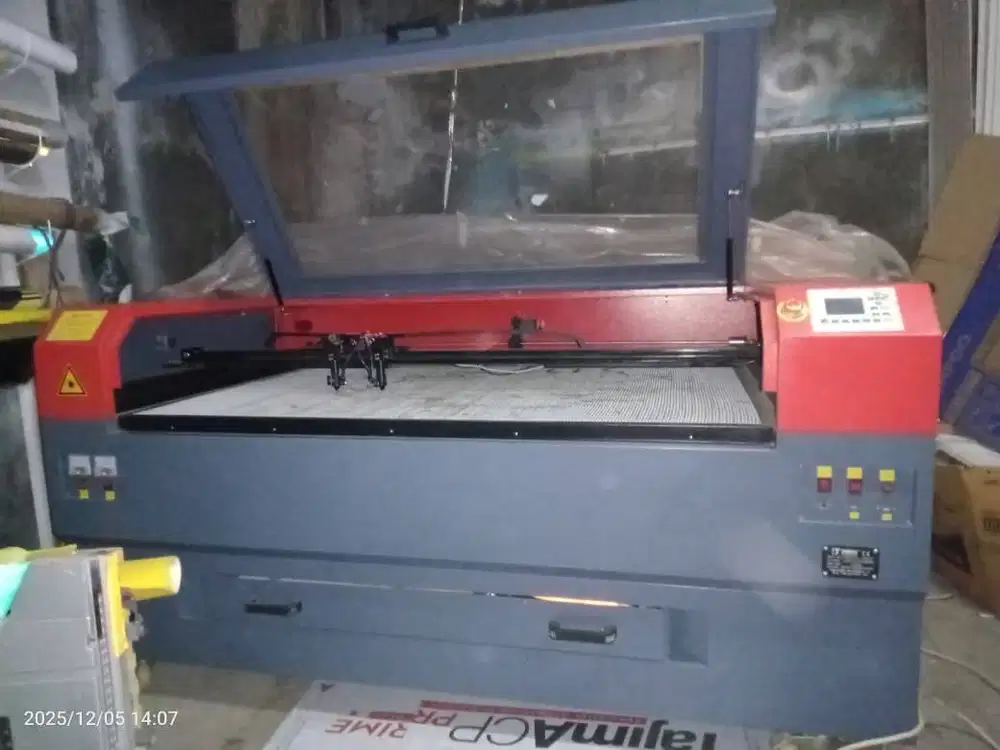 Mesin Cutting Laser Dual Head 1610