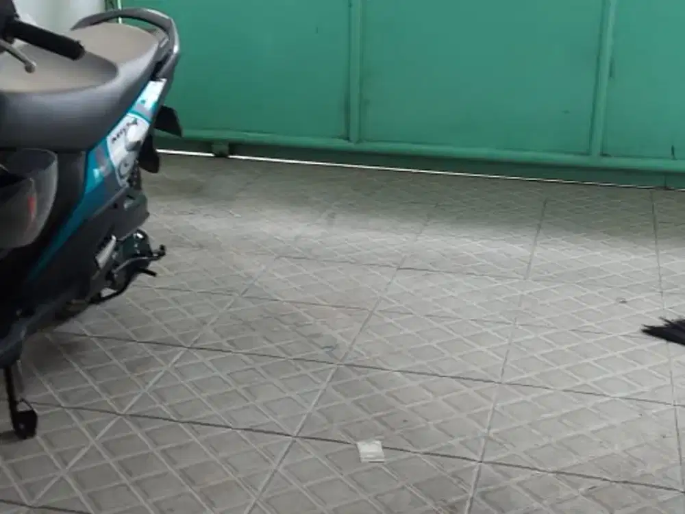 Rumah 900 Jt'an, Ploso, Kenjeran, Karang Empat, Lebak, 2 Lt, Nego