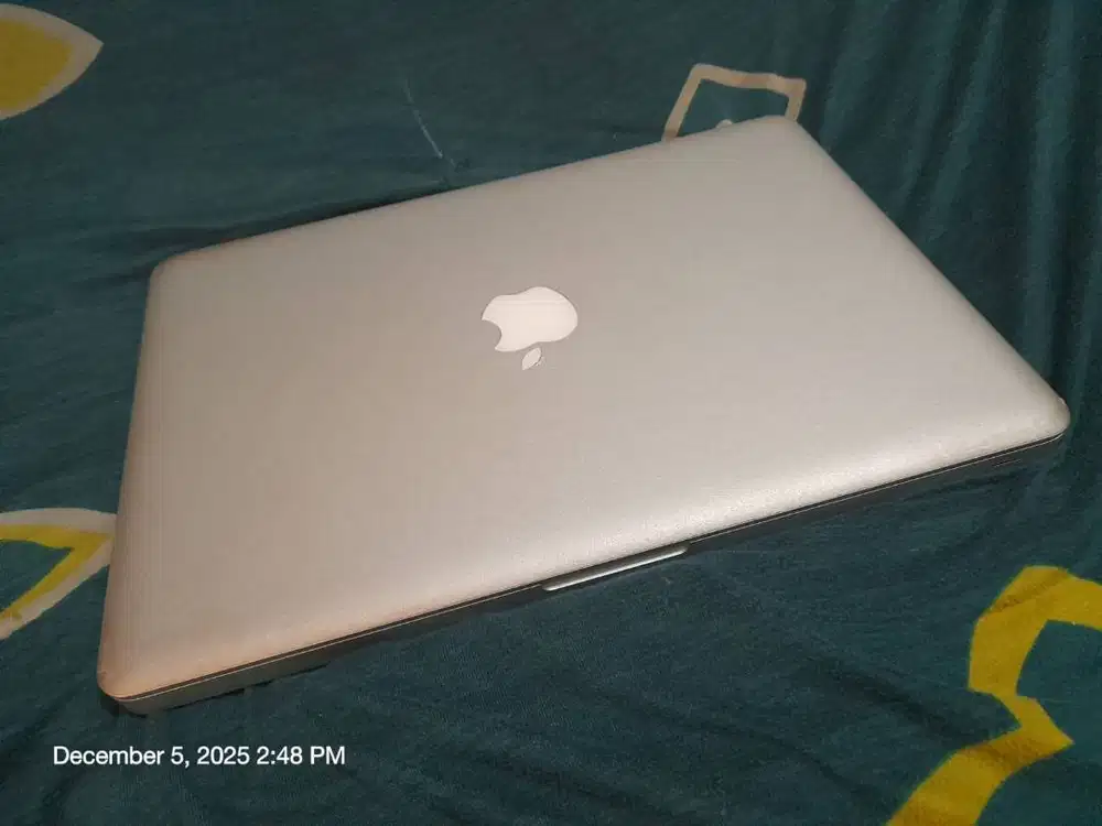 Macbook Pro i5 8/256
