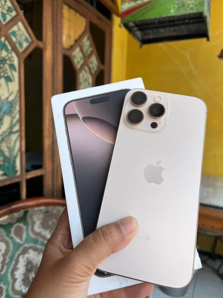 iPhone 16 Pro Max 256GB iBox on April 2026 Blibli Digimap GDN 256