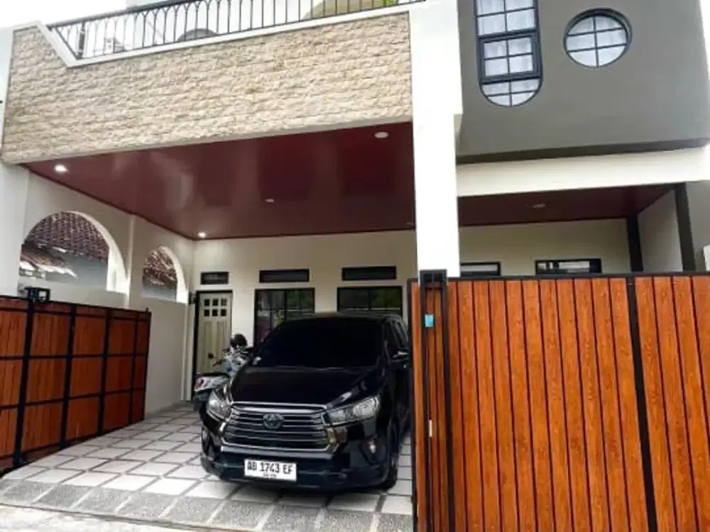 Rumah kost ekslusif dan rumah induk full futnish deket monjali