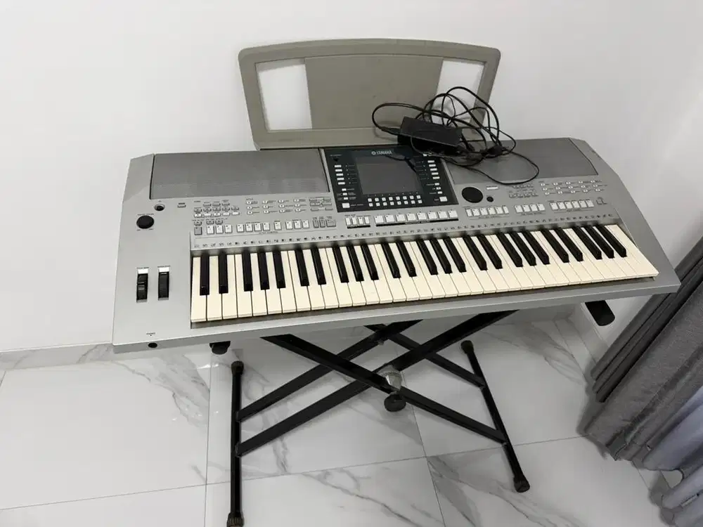 Dijual mulus keyboard PSR S710