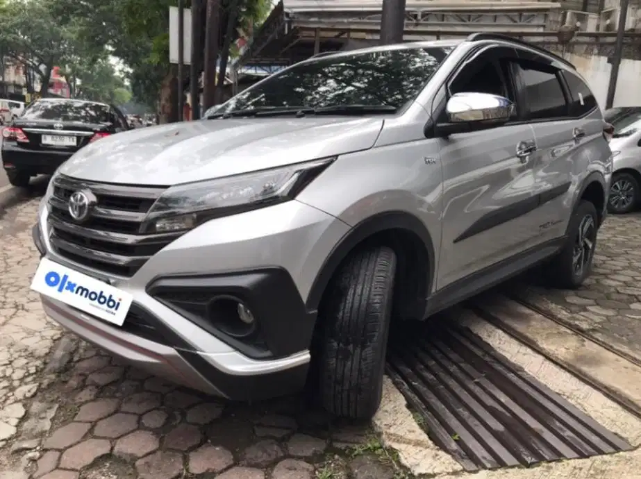 Hot Sale - Toyota Rush 1.5 TRD Sportivo 7 Bensin-AT 2020