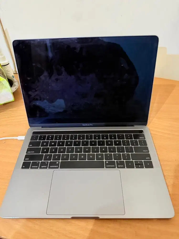 Macbook pro 2019 (touchbar) 13inch