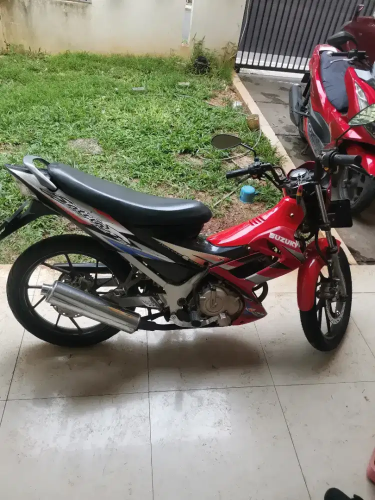 Suzuki satria Cbu Thailand 2005