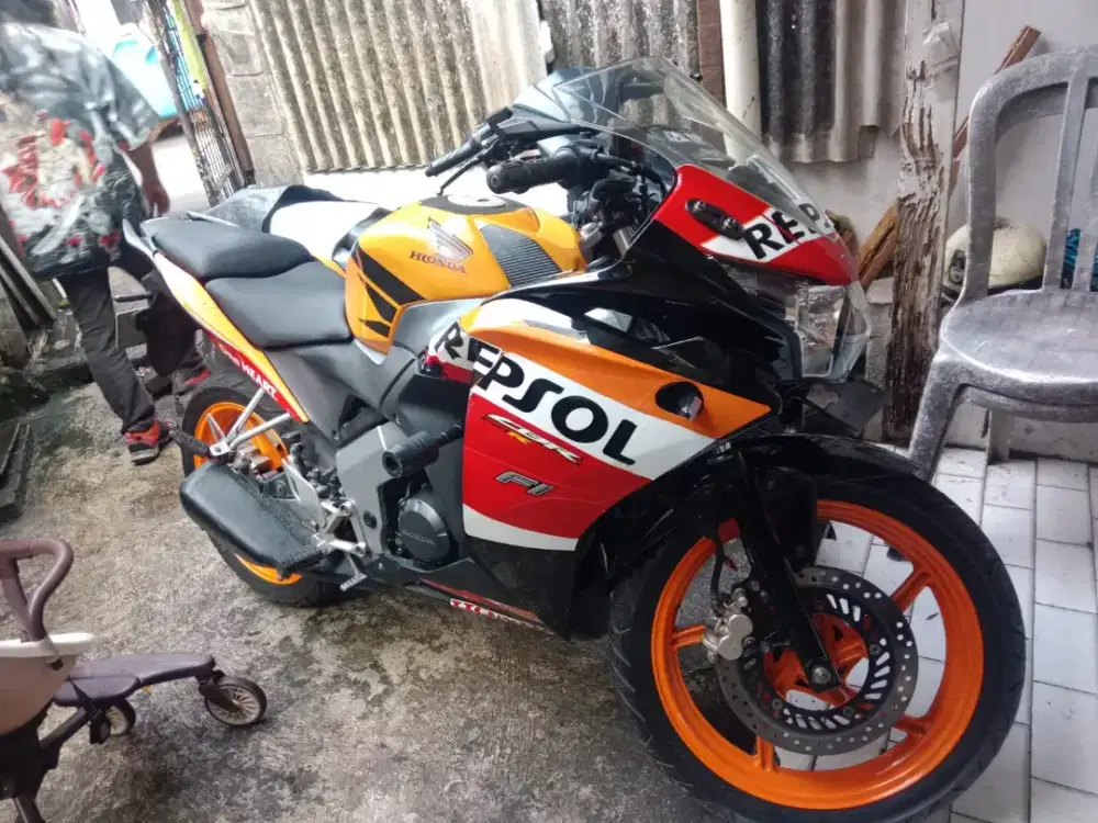 Honda cbr 150 mulus