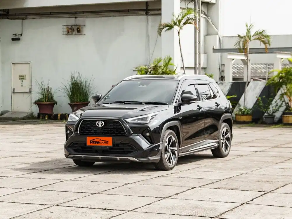 Yaris Cross GR Tss Hybrid 1.5 AT 2023 pakai 2024