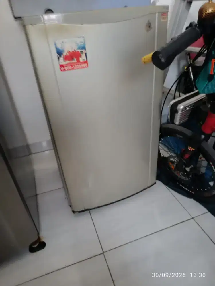 Kulkas Sharp 1 Pintu