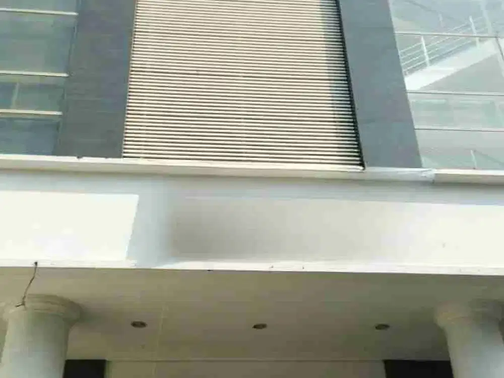 JUAL GEDUNG 5 LANTAI RAYA SULAWESI GUBENG EX KANTOR MESS BAGUS HGB JARANG ADA