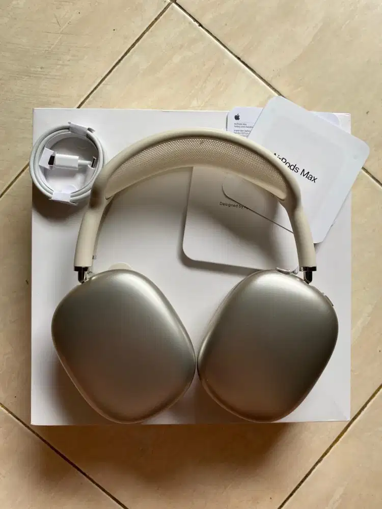 AIRPODS MAX STARLIGHT EX INTERNASIONAL GOOD CONDITIONS