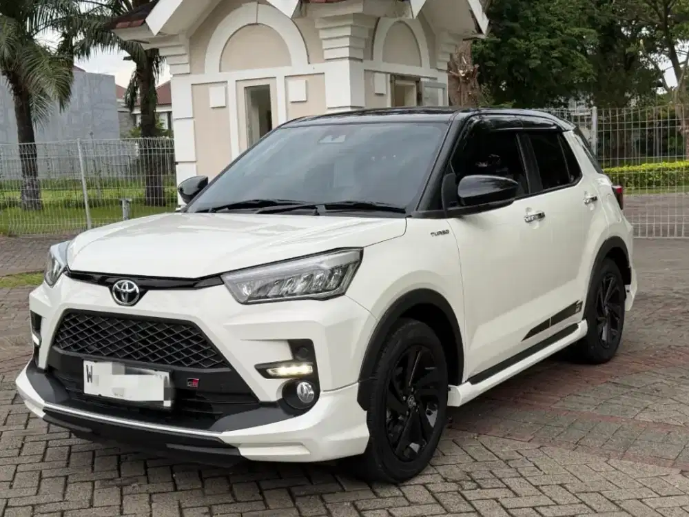 Toyota Raize GR Sport TSS 2023 Matic Putih