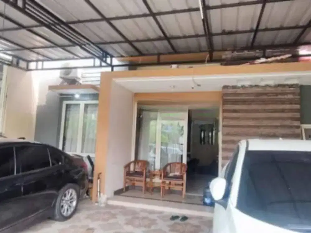 Rumah Hadap Selatan Di Cluster Ifolia Harapan Indah Bekasi