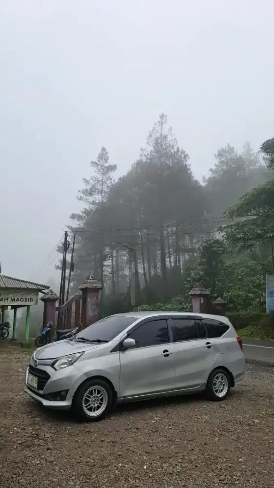 Daihatsu Sigra M 2019