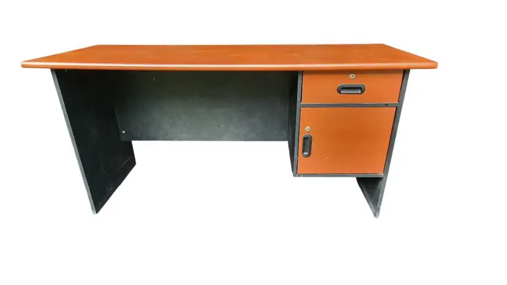 Meja Kerja,Meja Kantor Besar 1 Biro Uk P160xL60xT77