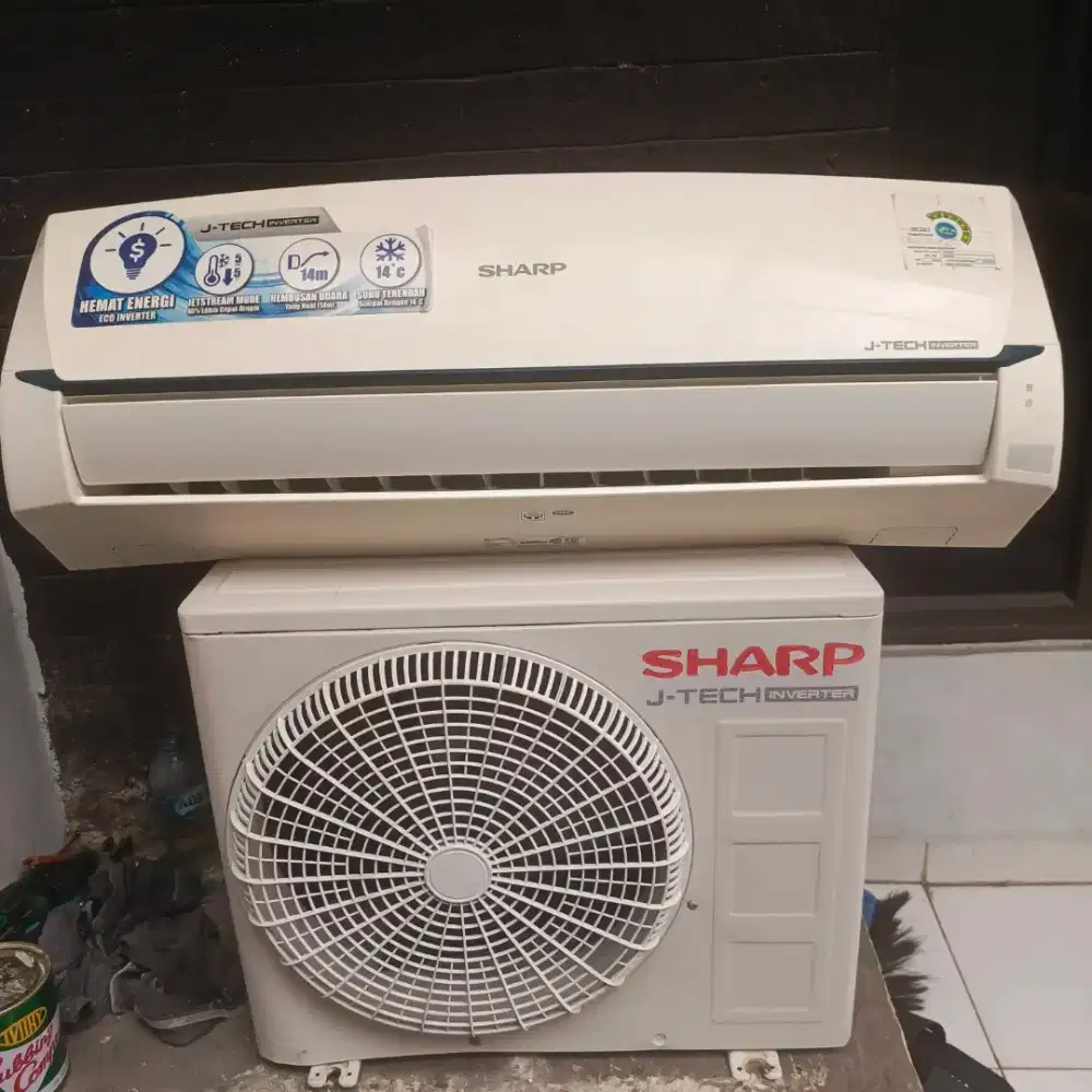 AC Sharp inverter 1 pk