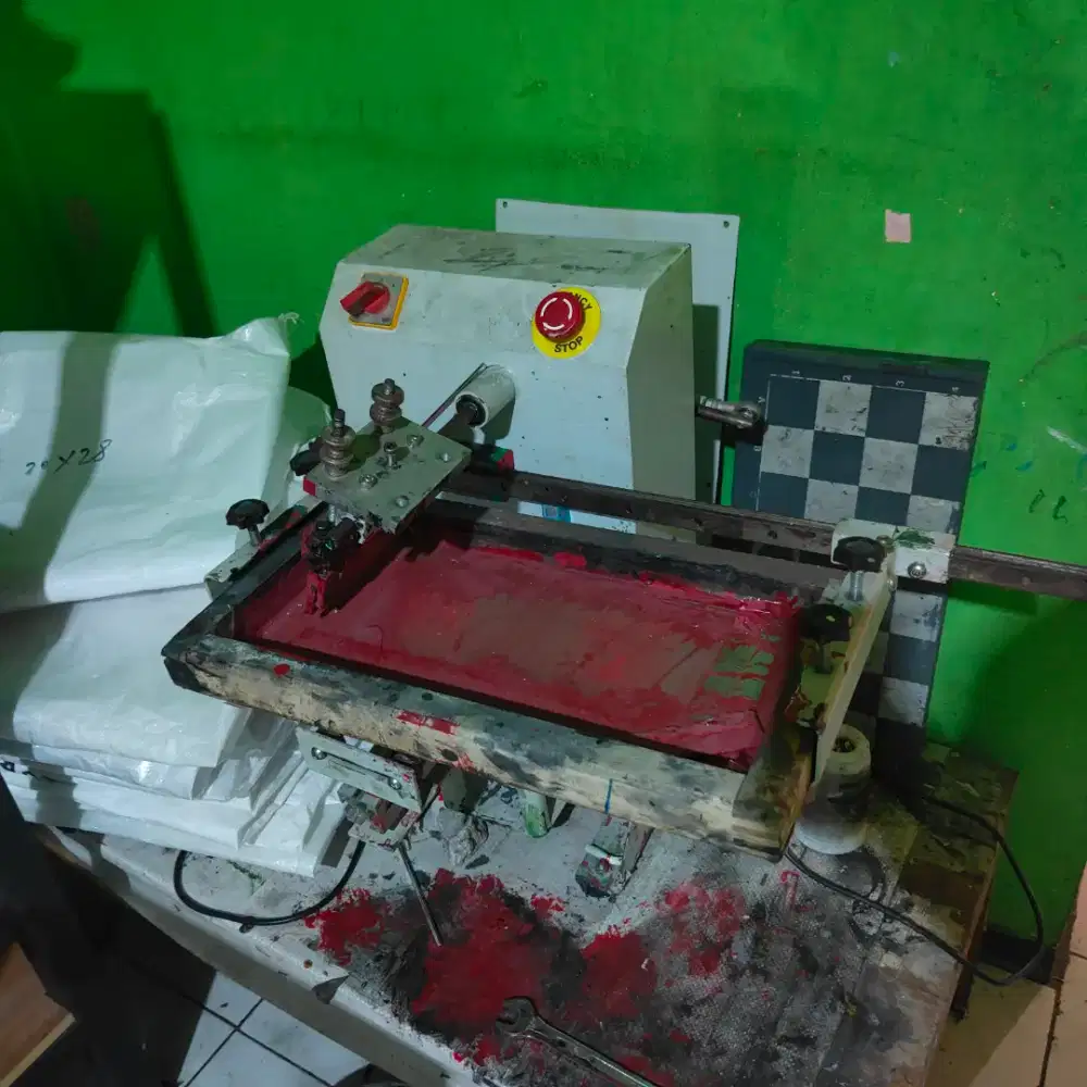 Mesin sablon gelas semi otomatis