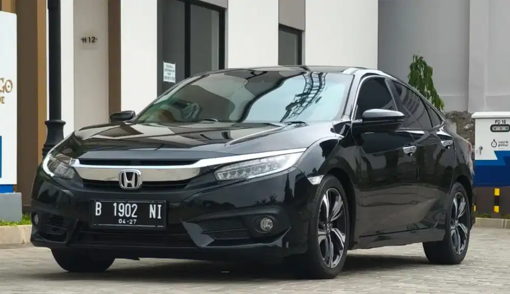 PROMO CIVIC E.s TURBO 2016 KM 50rb ORI