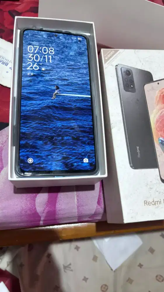 Di jual karna butuh barang masih mulus ko no minus