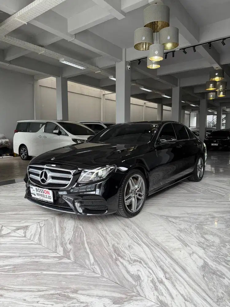 CASH 2019 Mercedes Benz E300 AMG Line