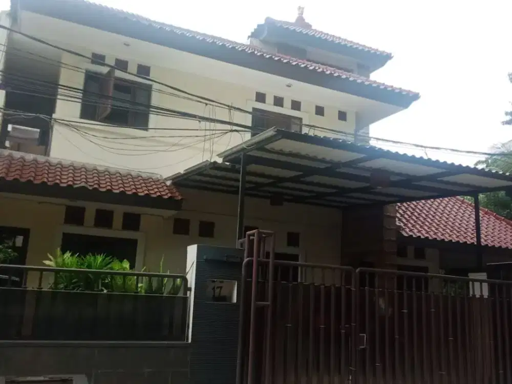DIJUAL RUMAH KOMPLEK KELAPA GADING PERMAI JAKARTA UTARA