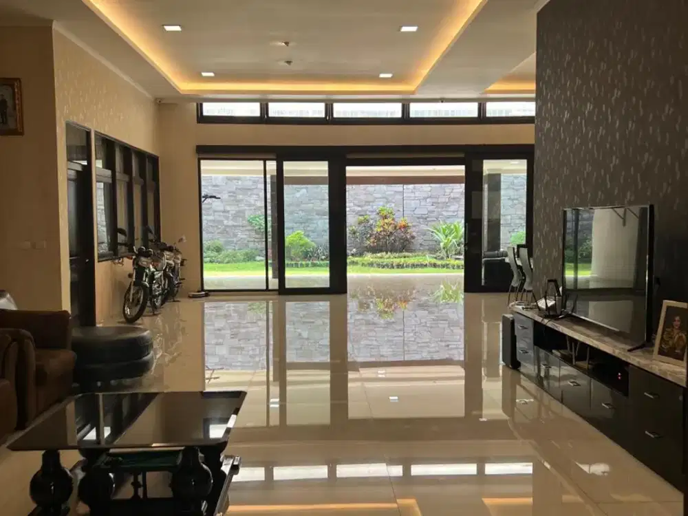Dijual Rumah Mewah Ternyaman Di Taman Sakura