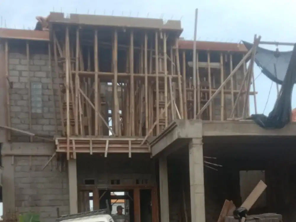 Dijual Rumah 2 Lantai di Lokasi Strategis - Batubulan, Gianyar, Bali.