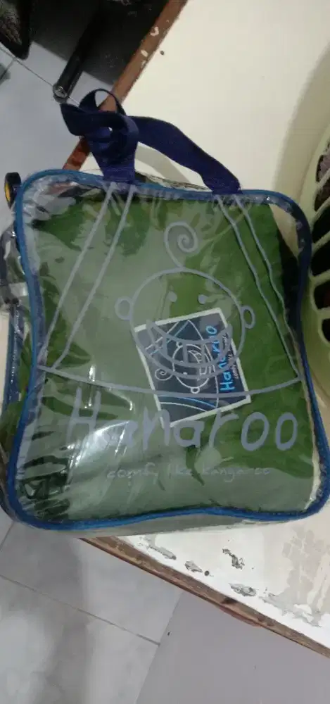 Hanaroo gendongan bayi
