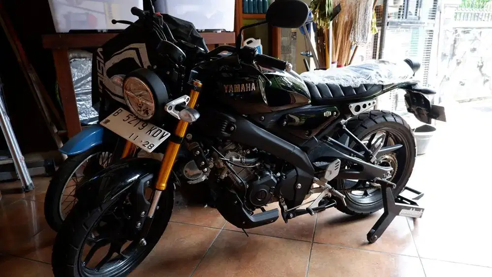 Yamaha XSR 150cc 2023