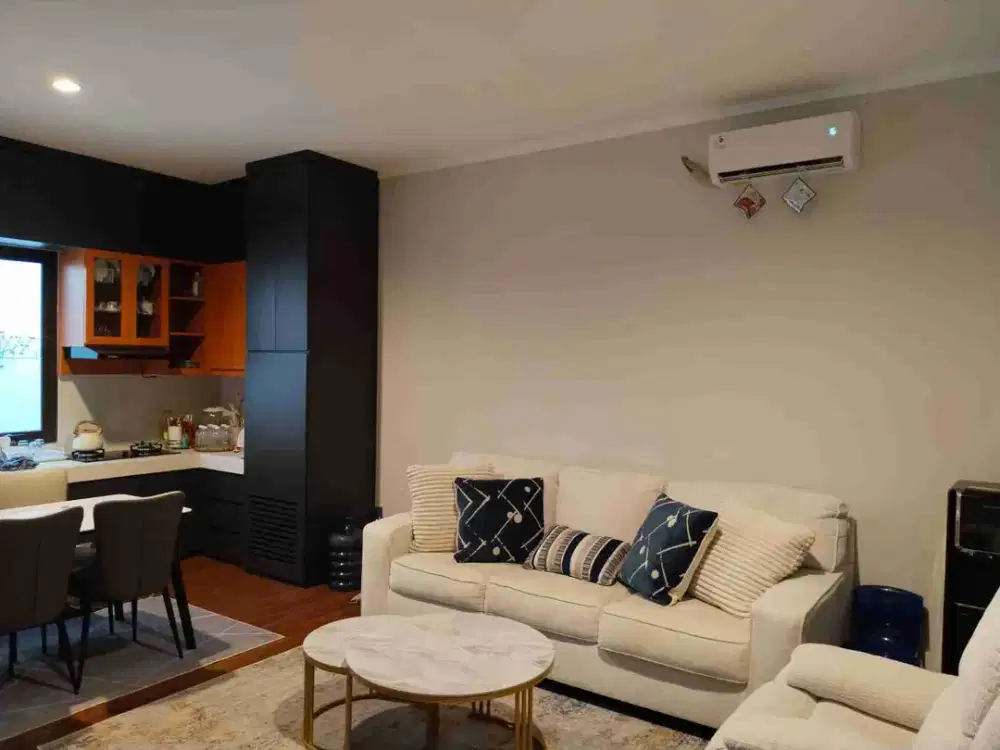 DIJUAL RUMAH SIAP HUNI TYPE PREMIUM DI SUMMARECON BEKASI