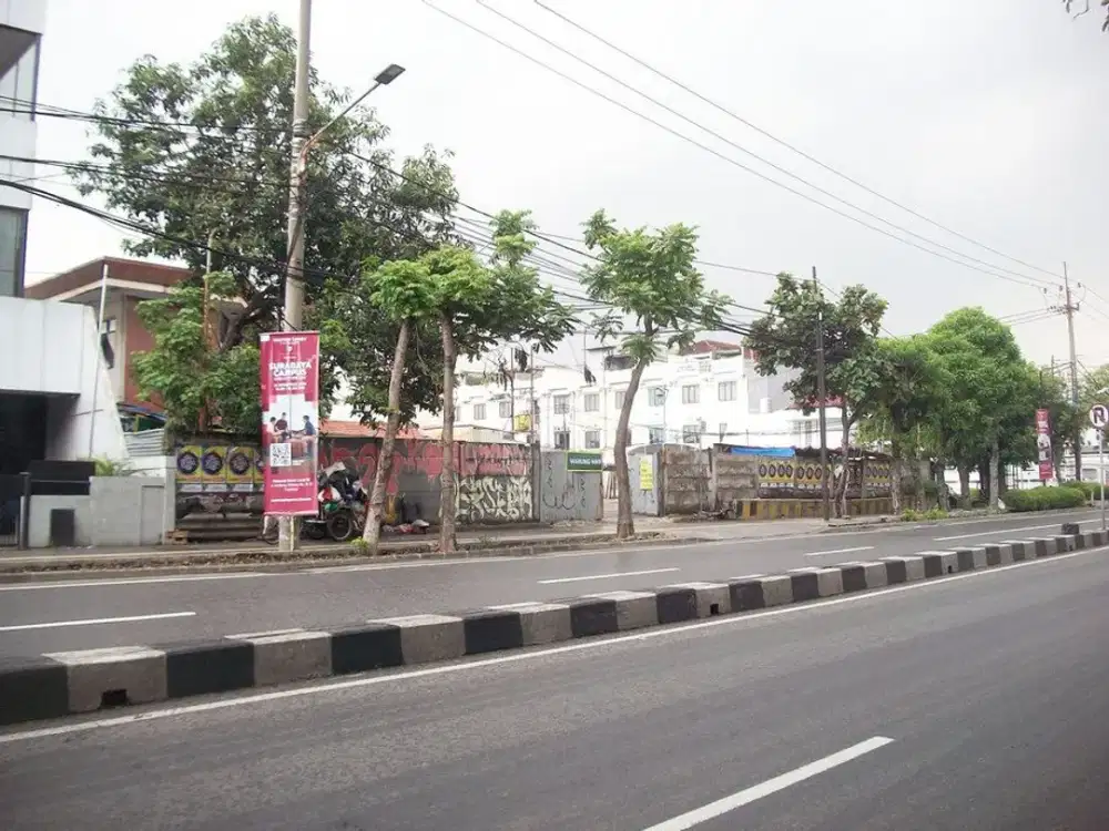 Rumah di Jemur Andayani