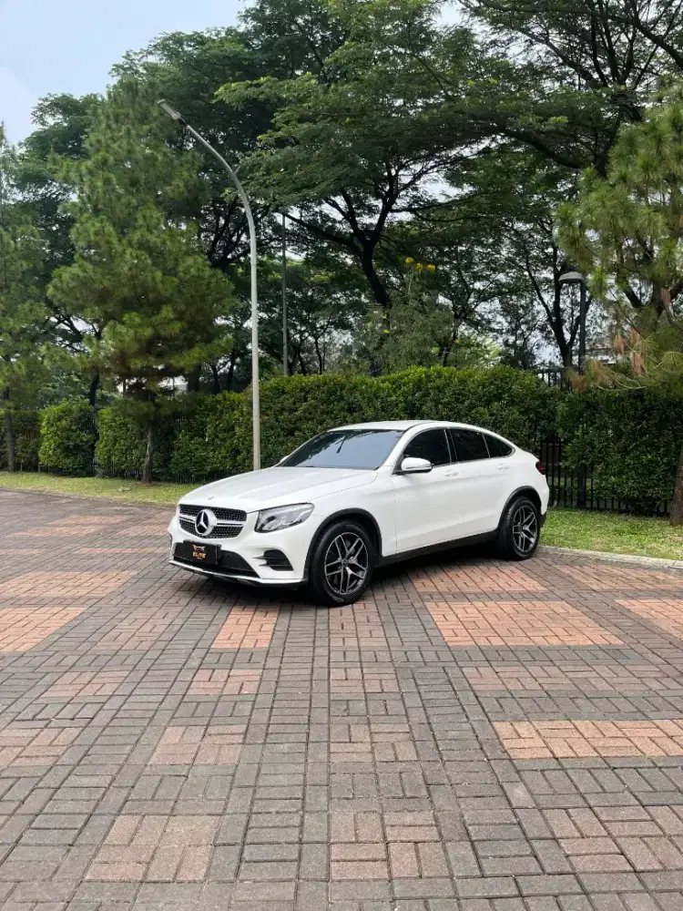 Mercedes Benz GLC 300 AMG COUPE 2019