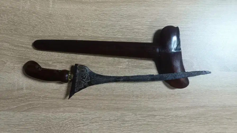 Keris Patrem Brojol Sepuh