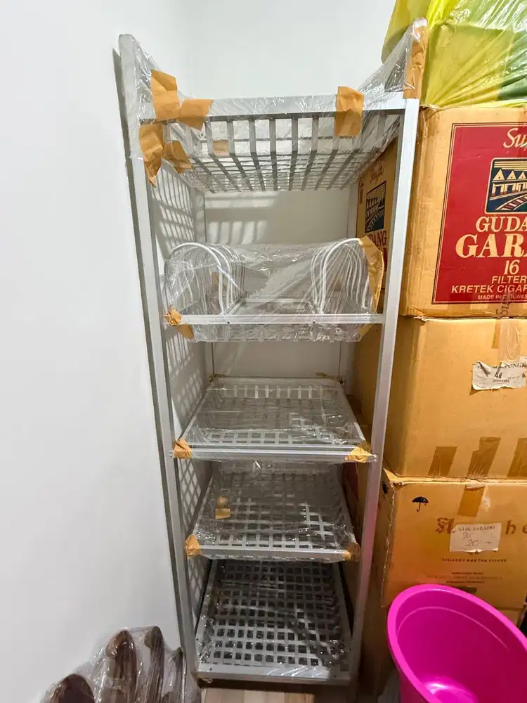 RAK PIRING ALUMUNIUM