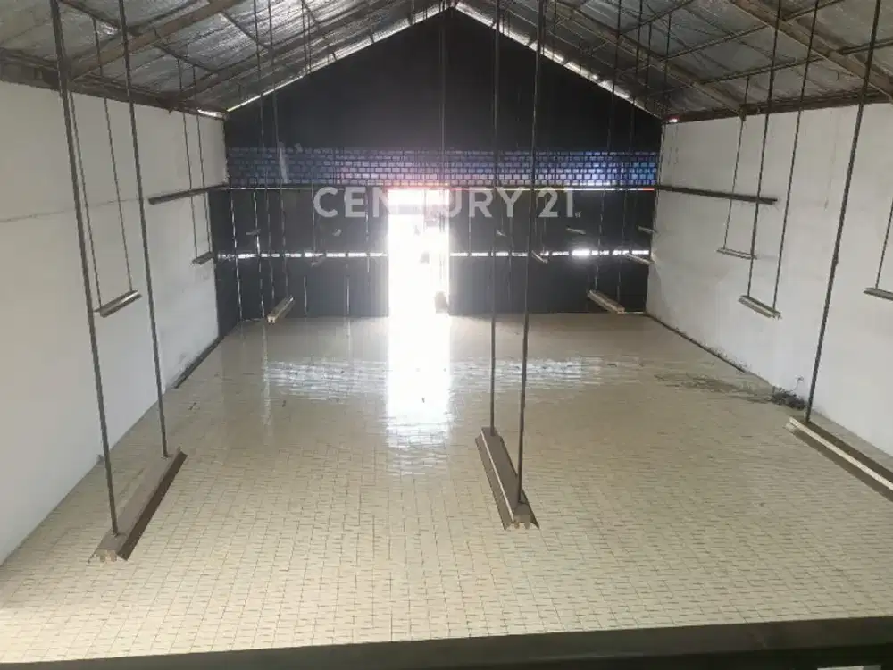Disewakan Gudang + Office Dgn Lokasi Pinggir Jalan Raya