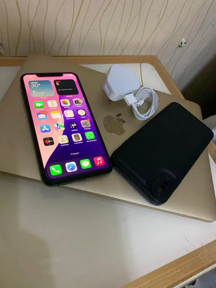 iphone XS MAX 512gb memory gede , harga passs