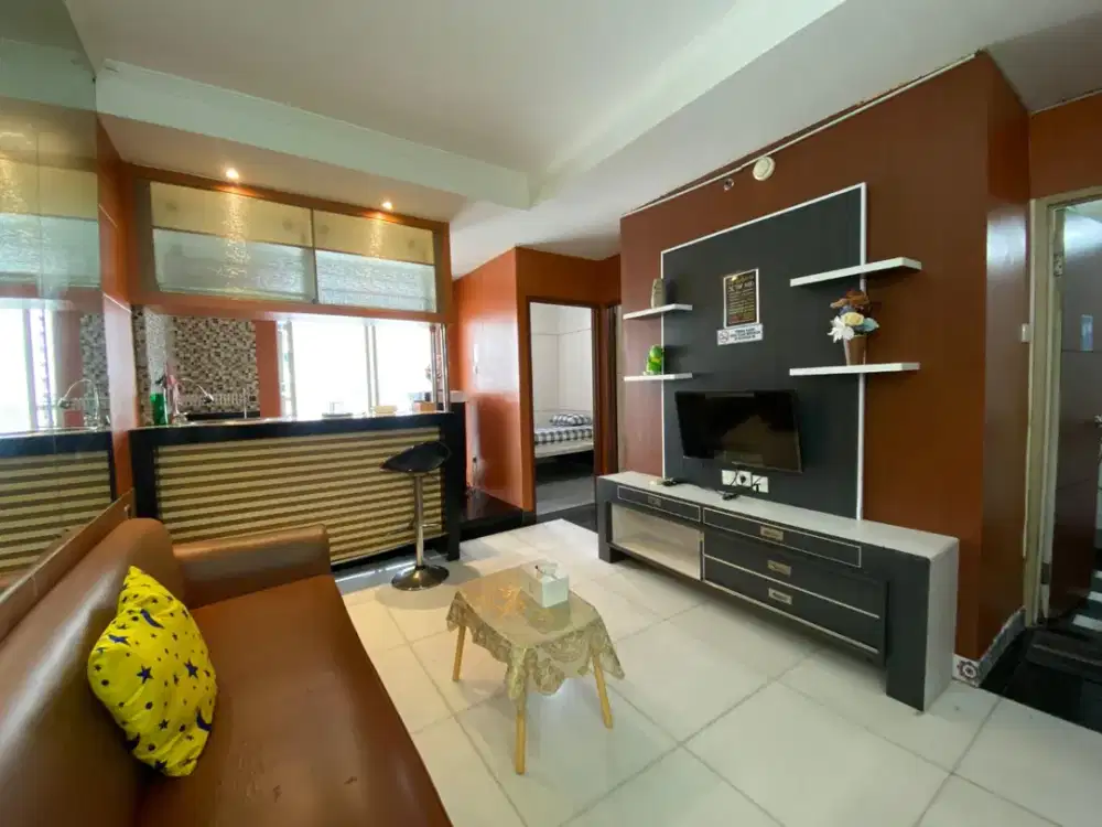 Disewana Unit Apartemen MGR 2 ( 2 BR ), Tower Heliconia, Best View