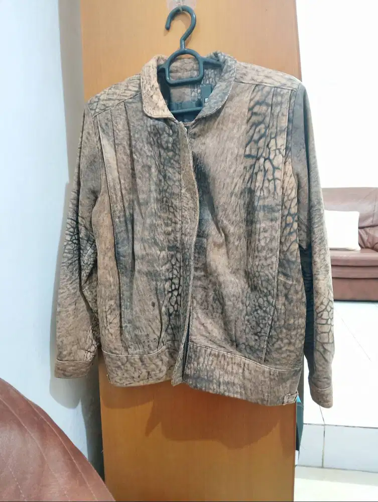 Jaket kulit ASLI 100% Australia - Mulus seperti baru !!