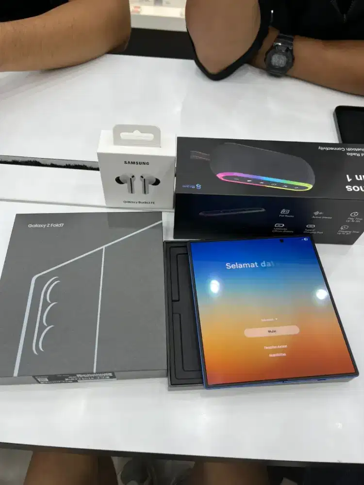 Promo Cicilan 0% Galaxy Z Fold 7 - SES Queen City