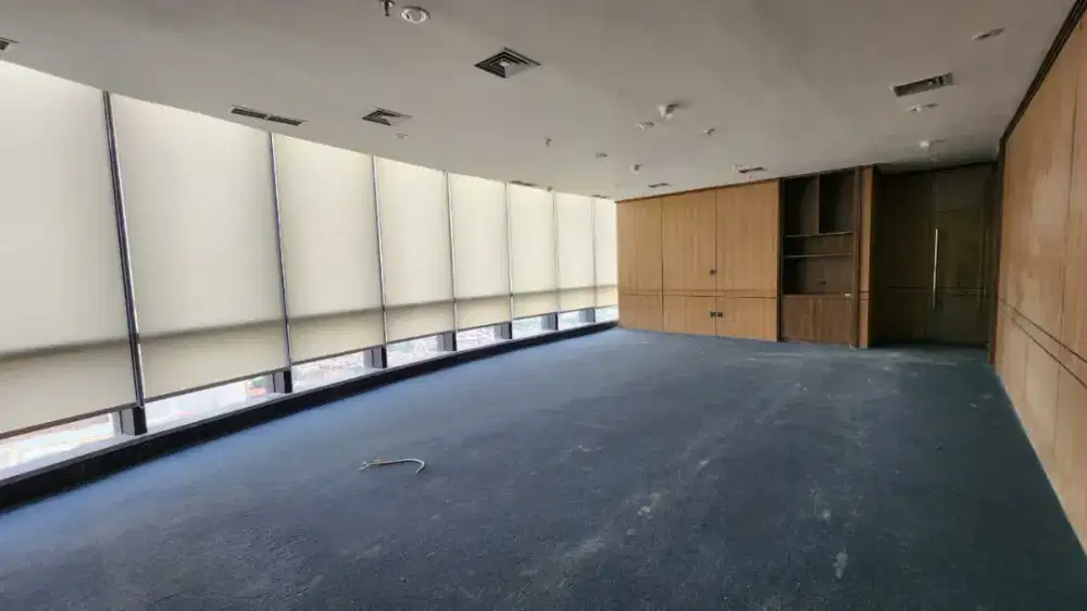 DIJUAL 4 UNIT OFFICE TOWER DI CIPUTRA WORLD SURABAYA SEMI FURNISH