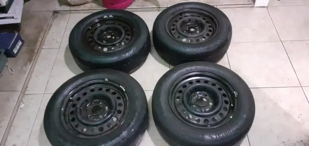 Velg kaleng R15 ori part number ex Mercedes Benz W202