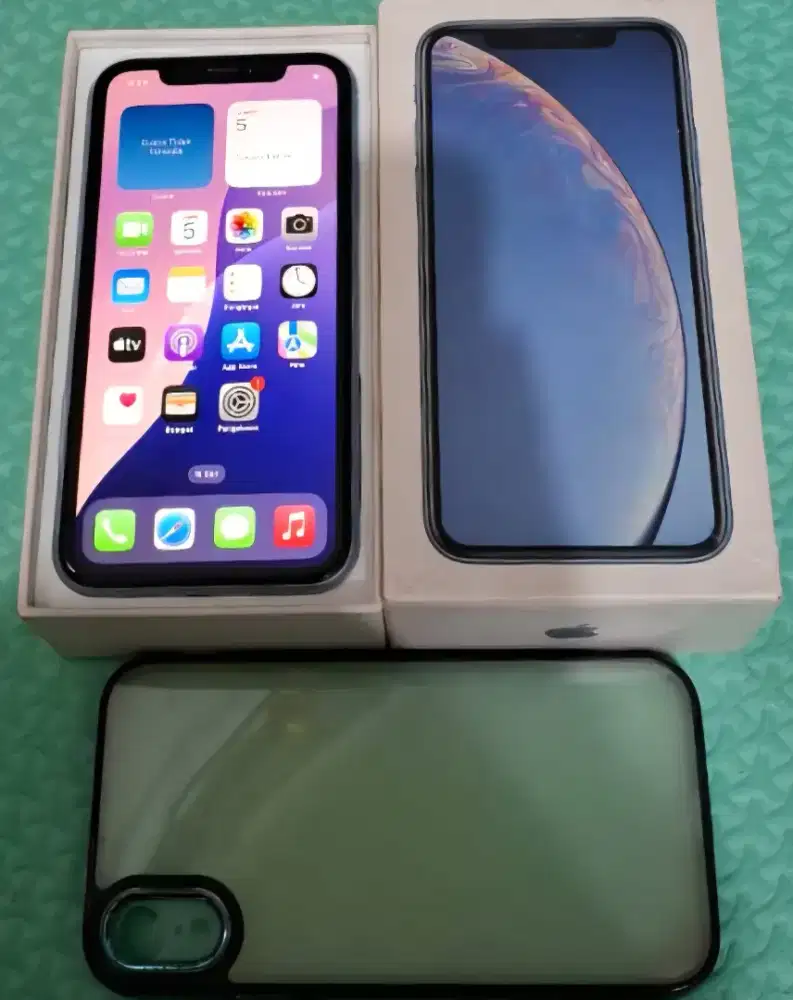Iphone xr 128gb hp dus kabel data