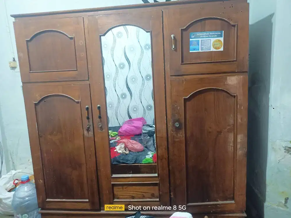 Almari gandeng 3,buvet kaca