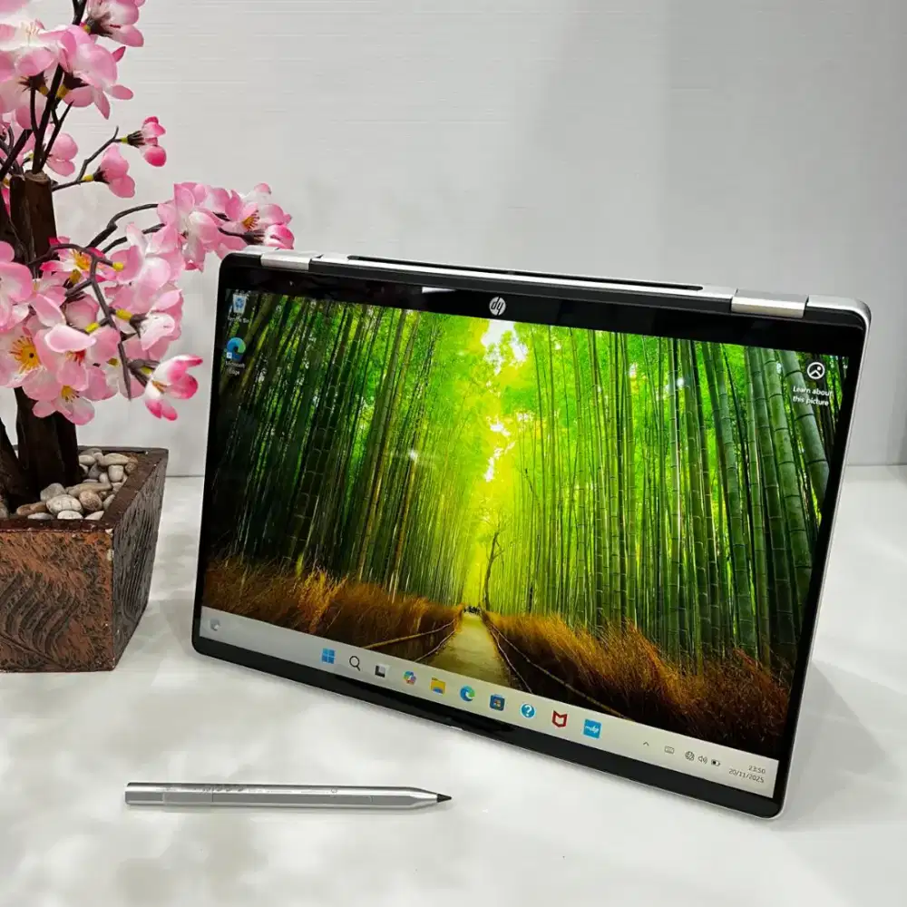 Pavilion X360 Ek2123TU Core 3 100U