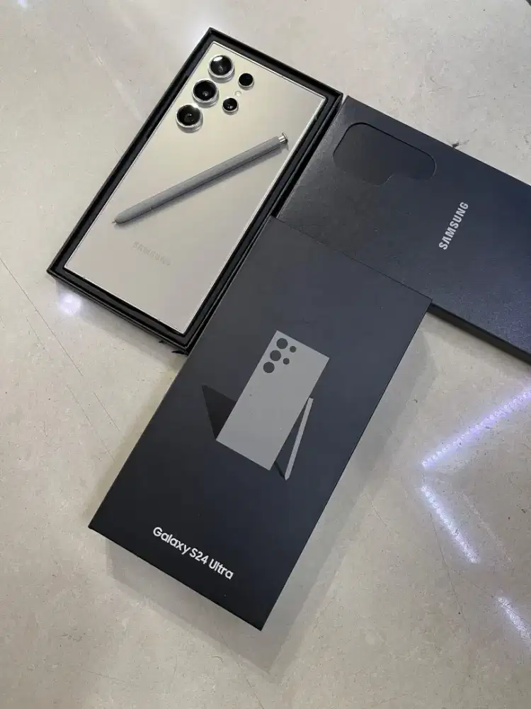 Di beli Samsung S24 Ultra 512gb