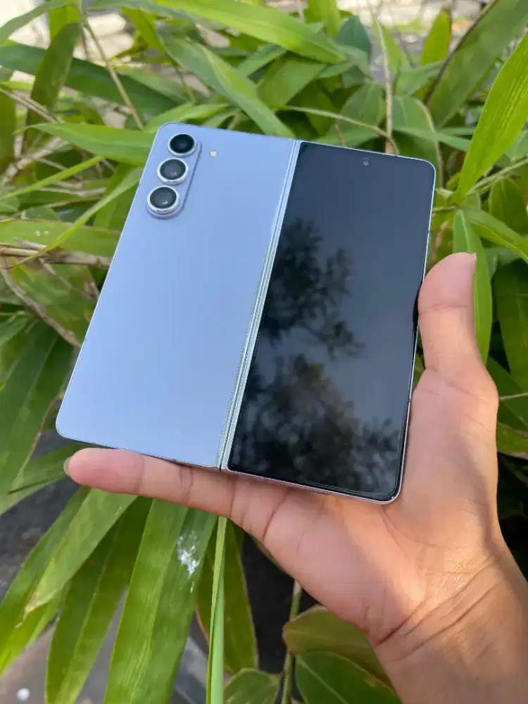 Di beli langsung Samsung Z Fold 5 512gb SEIN Fullset Original