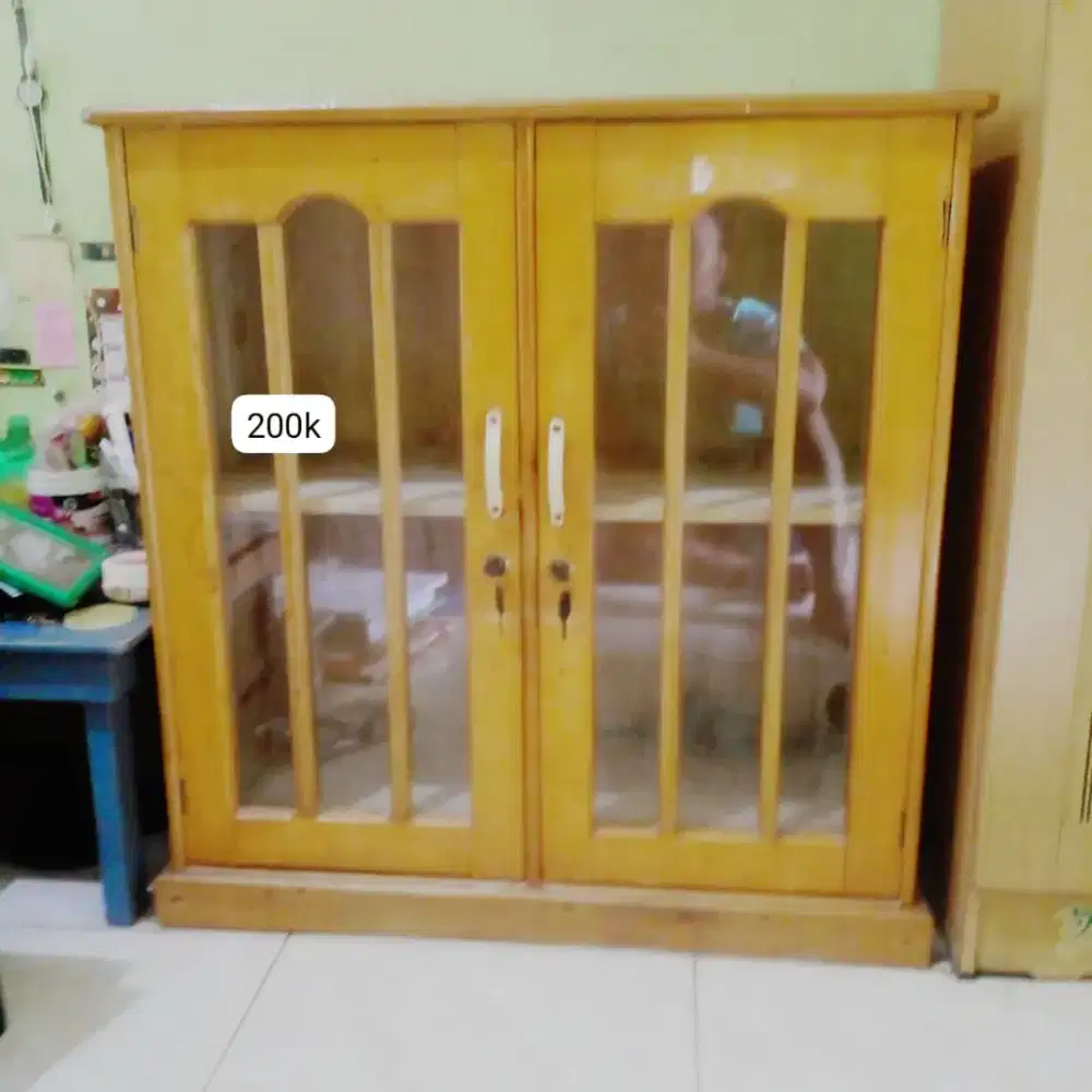 Dijual cepat!! Lemari bagus