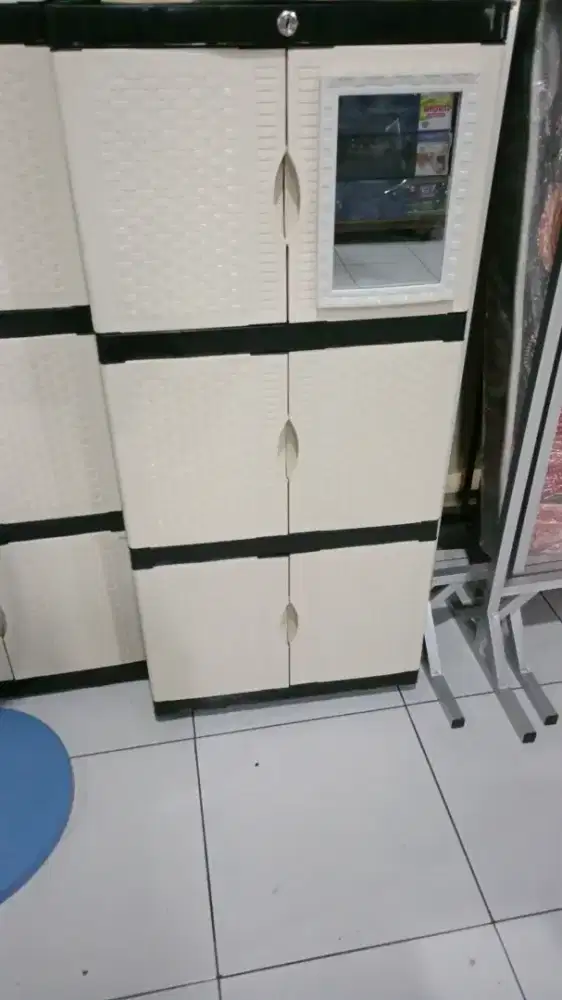 Lemari plastik mini ssn 3 BARU